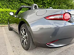 Used 2015 Mazda MX-5 Sport Nav Meteor Grey - Interior and Exterior details 15