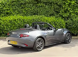 Used 2015 Mazda MX-5 Sport Nav Meteor Grey - Interior and Exterior details 5
