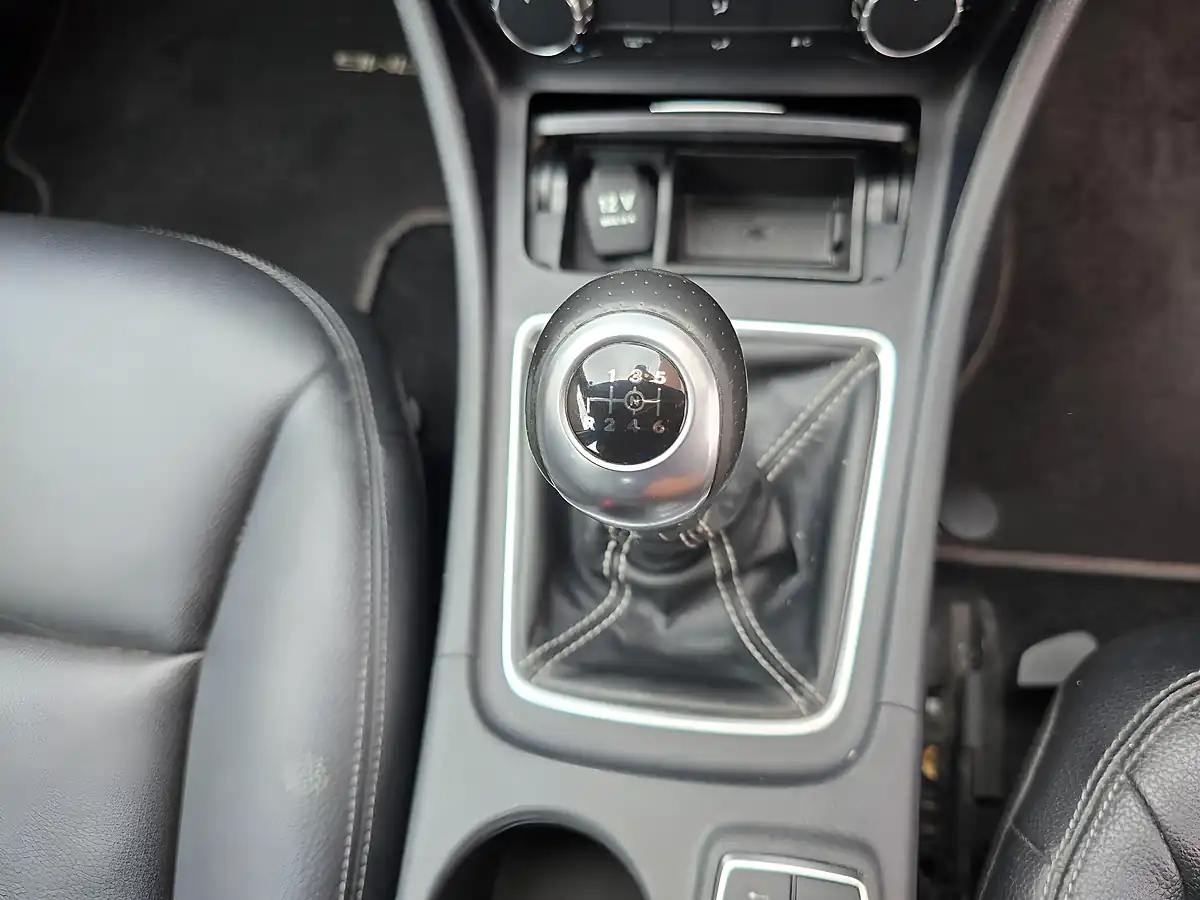 Used 2015 Mercedes a Class Sport Edition Silver - Interior and Exterior details 12