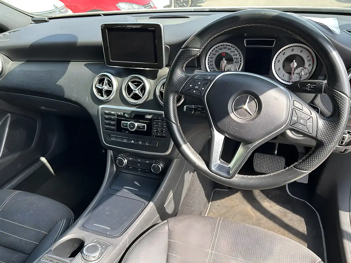 Used 2015 Mercedes a-Class White - Interior and Exterior details 10
