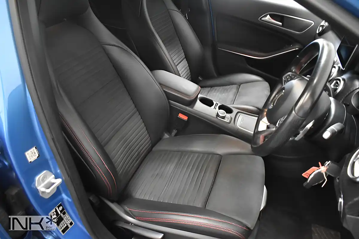 Used 2015 Mercedes-Benz a Class AMG Line (premium) Blue - Interior and Exterior details 10