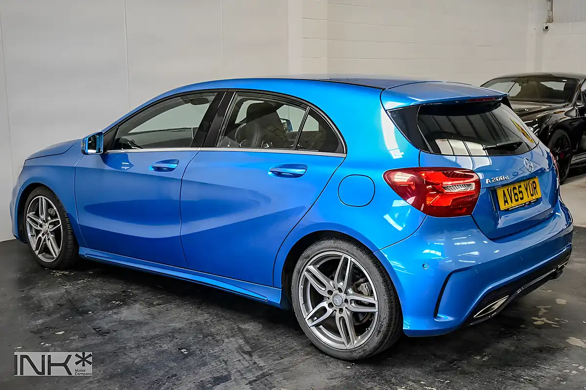 Used 2015 Mercedes-Benz a Class AMG Line (premium) Blue - Interior and Exterior details 8