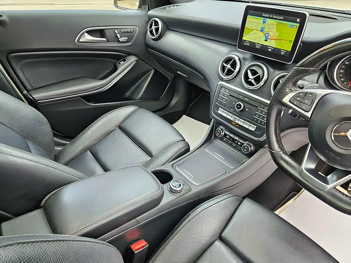 Used 2015 Mercedes-Benz a-Class AMG Line Premium+ White - Interior and Exterior details 10