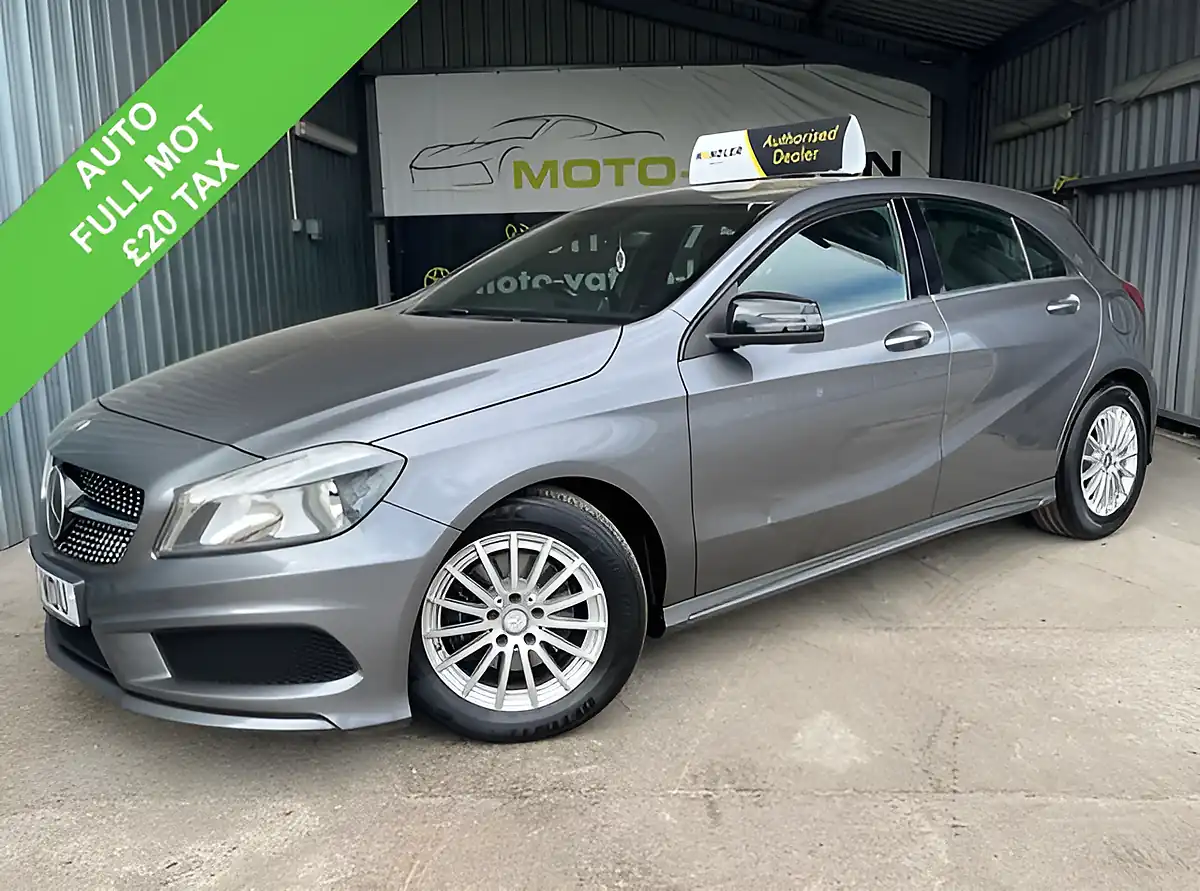 Used 2015 Mercedes-Benz a Class AMG Sport Grey - Front View