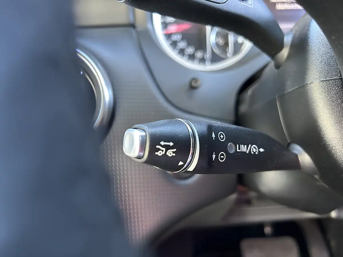 Used 2015 Mercedes-Benz a-Class Red - Interior and Exterior details 20