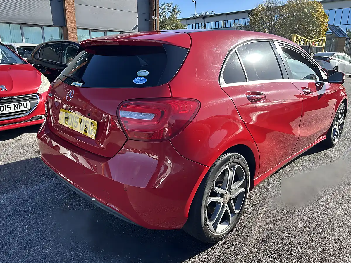 Used 2015 Mercedes-Benz a-Class Red - Interior and Exterior details 6