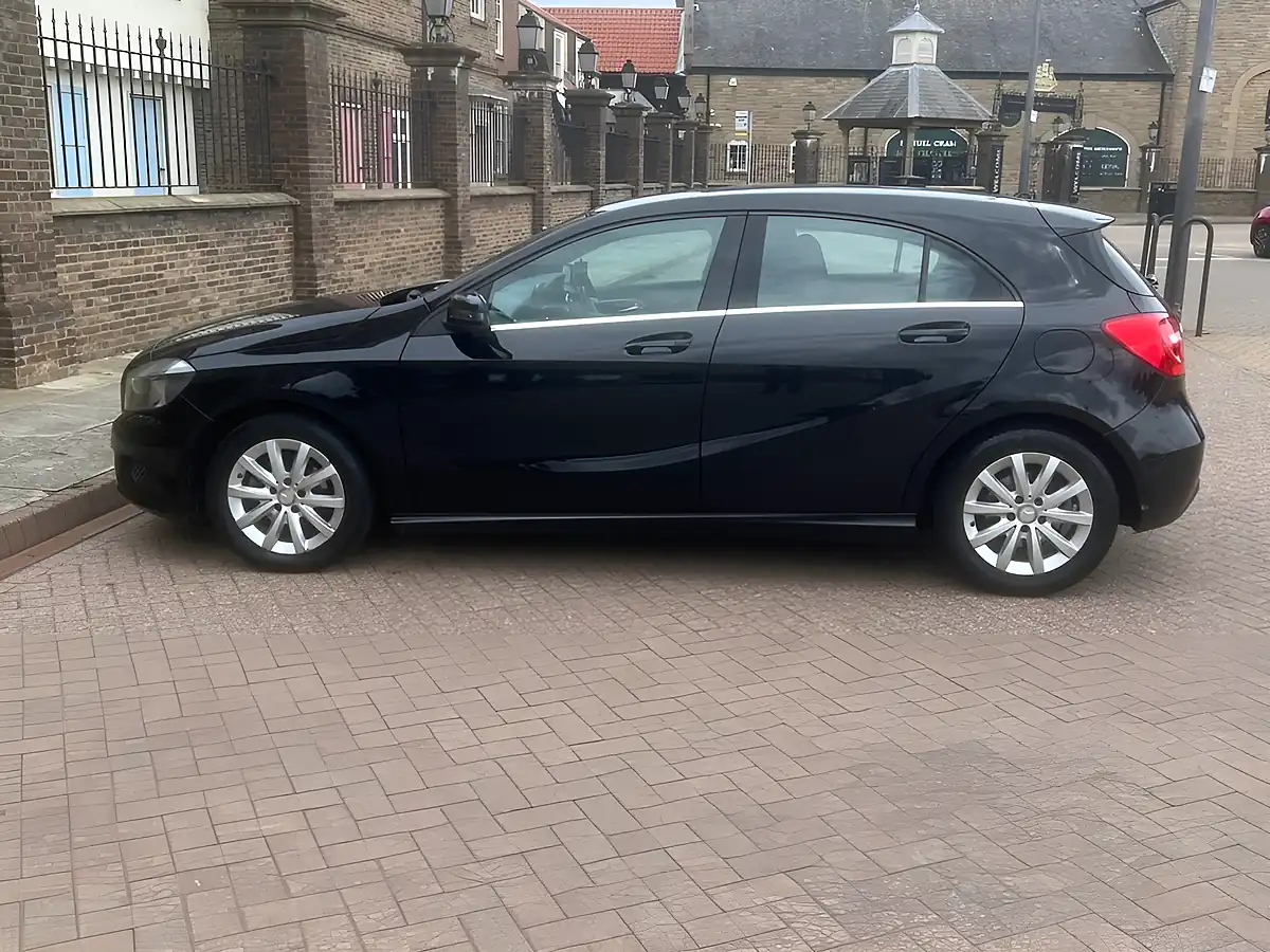 Used 2015 Mercedes-Benz a Class Se Black - Interior and Exterior details 13