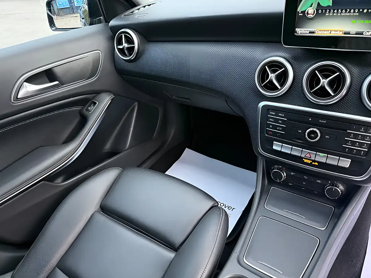 Used 2015 Mercedes-Benz a Class Se Black - Interior and Exterior details 16