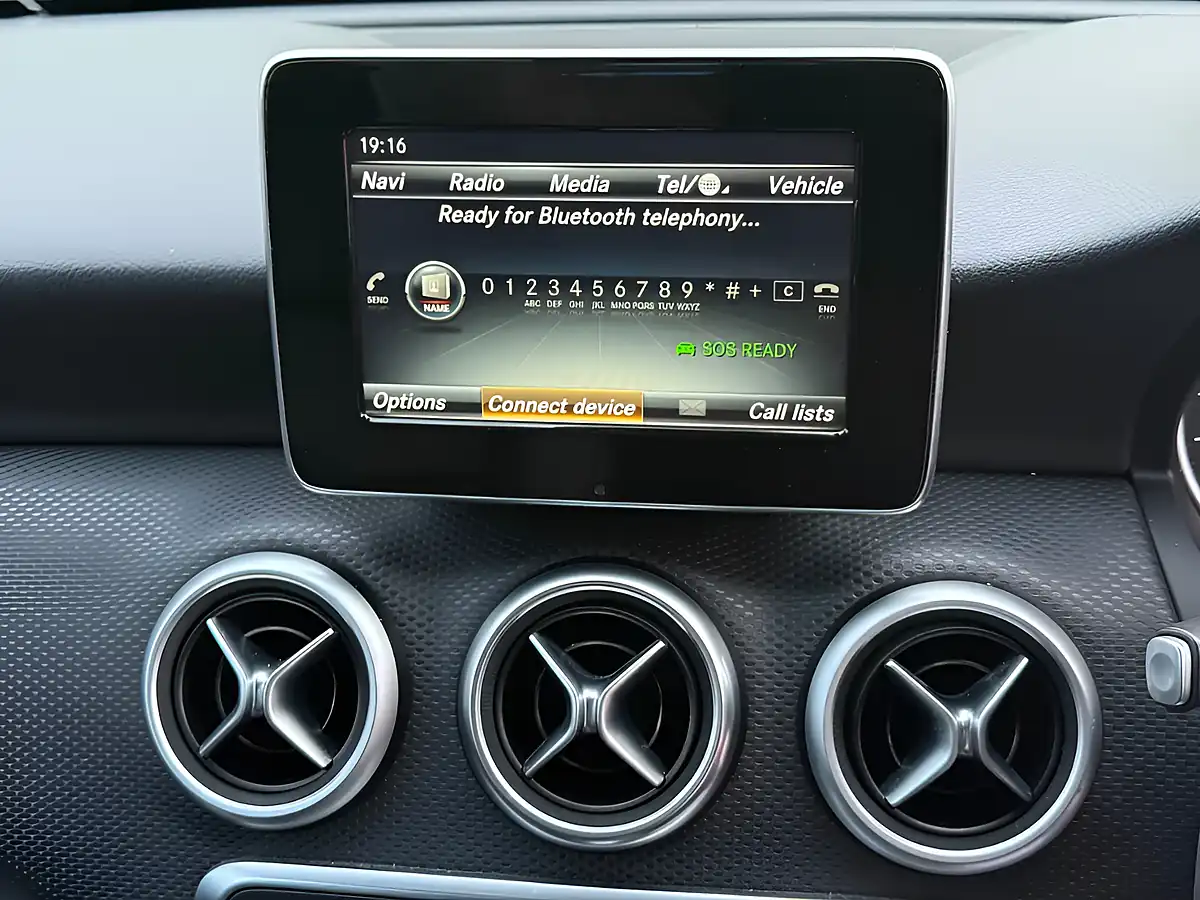 Used 2015 Mercedes-Benz a Class Se Black - Interior and Exterior details 17