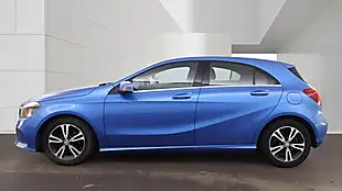 Used 2015 Mercedes-Benz a-Class Se Blue - Interior and Exterior details 12
