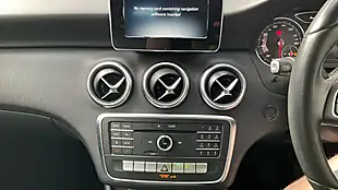 Used 2015 Mercedes-Benz a-Class Se Blue - Interior and Exterior details 19