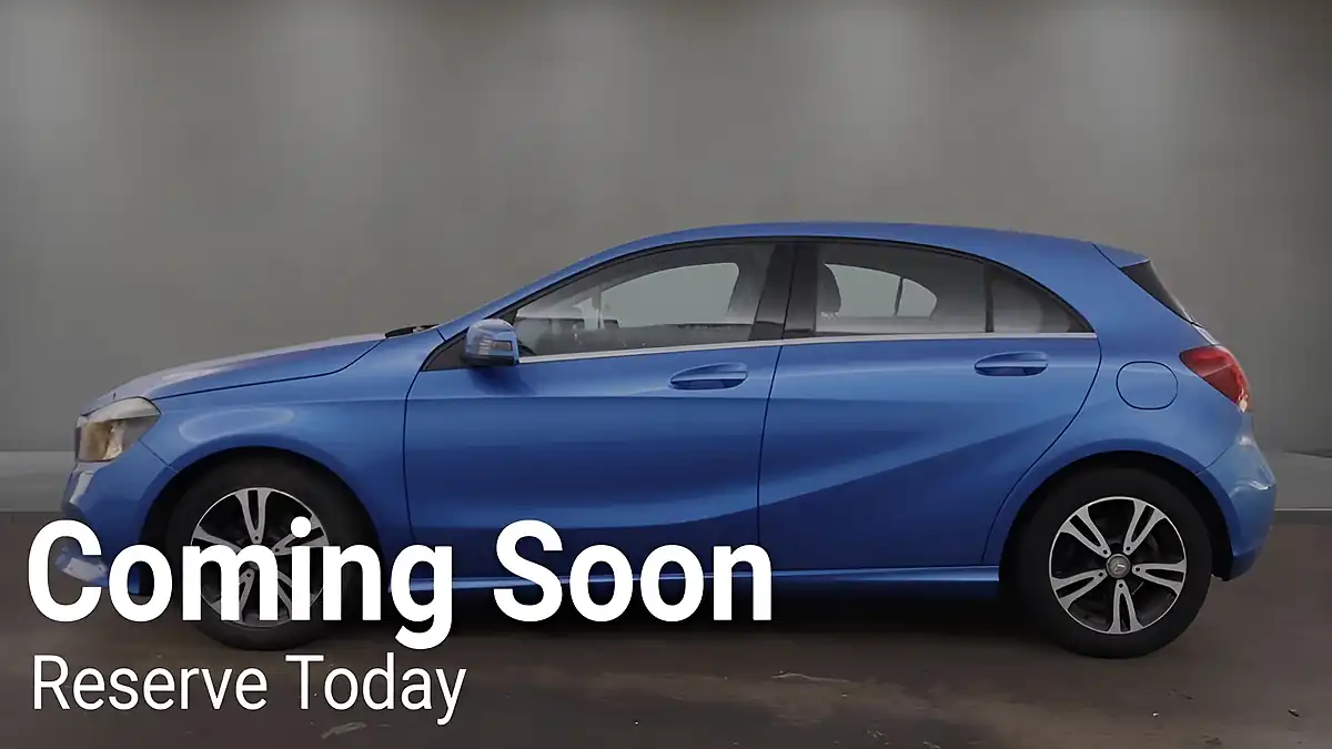 Used 2015 Mercedes-Benz a-Class Se Blue - Interior and Exterior details 6