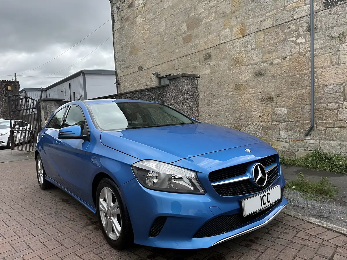Used 2015 Mercedes-Benz a Class Se Blue - Front View