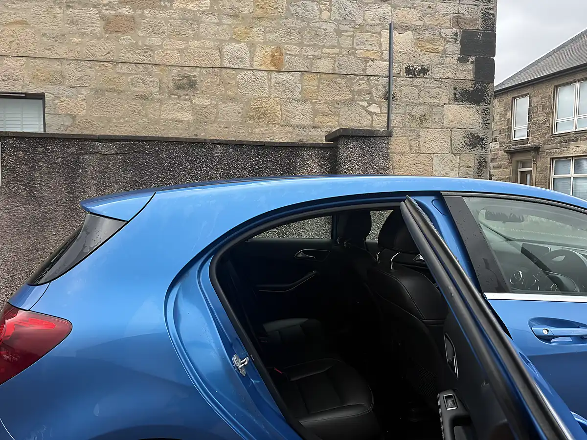 Used 2015 Mercedes-Benz a Class Se Blue - Interior and Exterior details 17