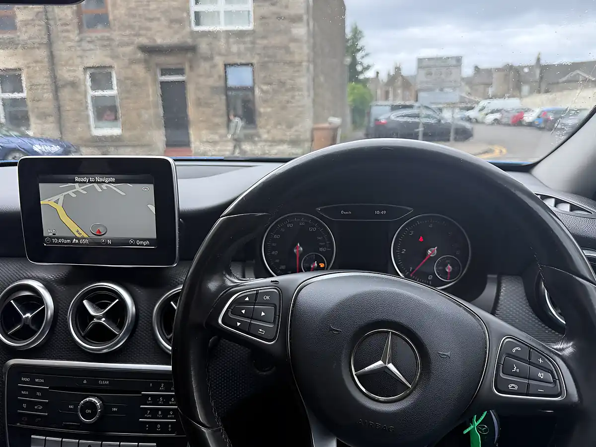 Used 2015 Mercedes-Benz a Class Se Blue - Interior and Exterior details 7