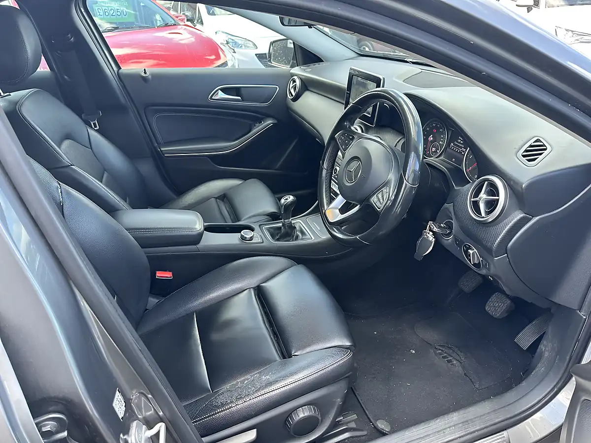 Used 2015 Mercedes-Benz a Class Se Grey - Interior and Exterior details 15