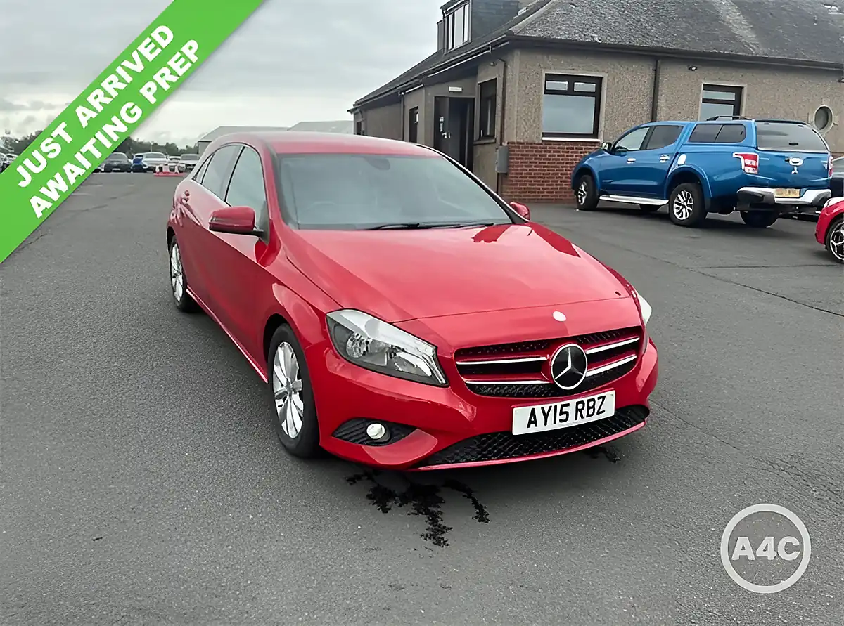 Used 2015 Mercedes-Benz a Class Se Red - Front View