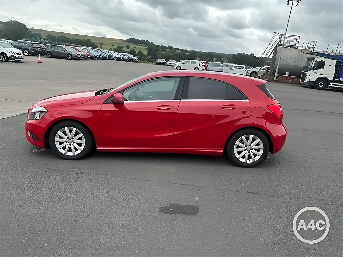 Used 2015 Mercedes-Benz a Class Se Red - Interior and Exterior details 3