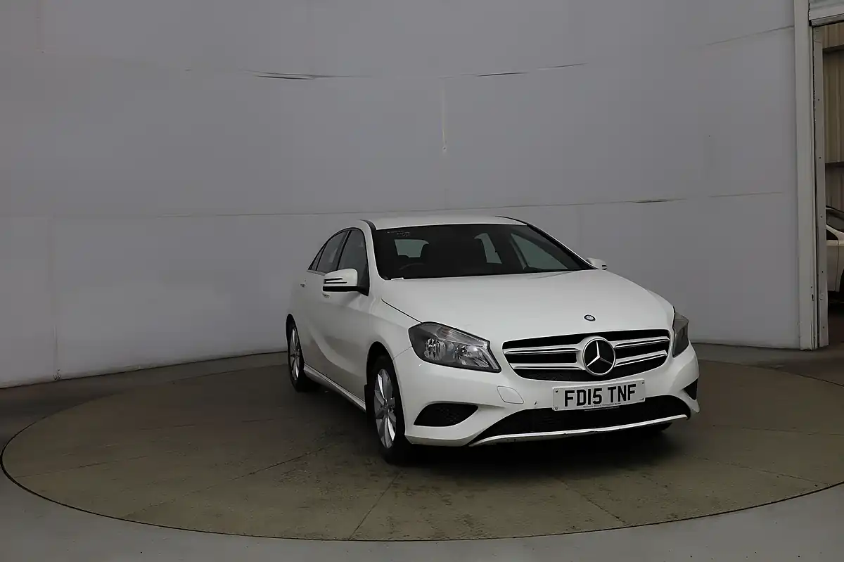 Used 2015 Mercedes-Benz a Class Se White - Interior and Exterior details 3