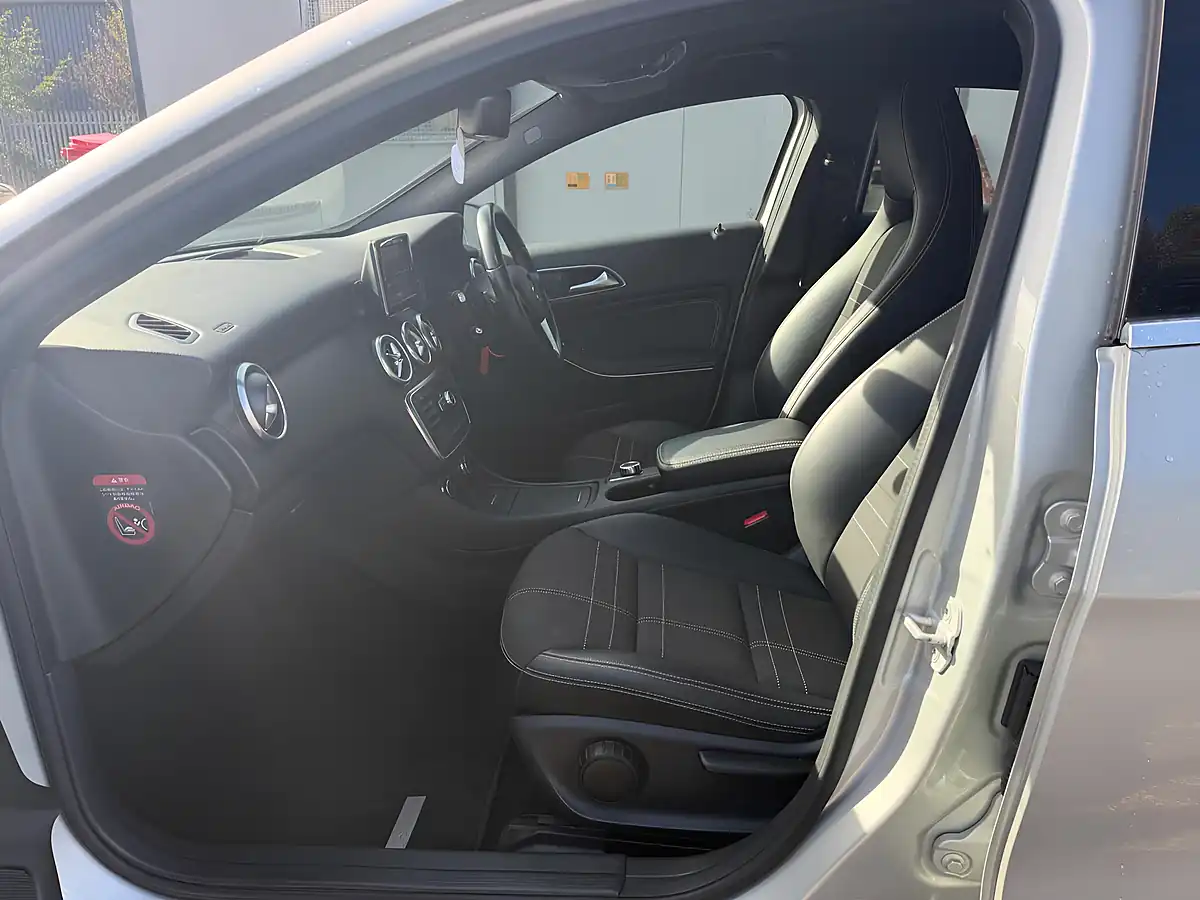 Used 2015 Mercedes-Benz a Class Silver - Interior and Exterior details 15