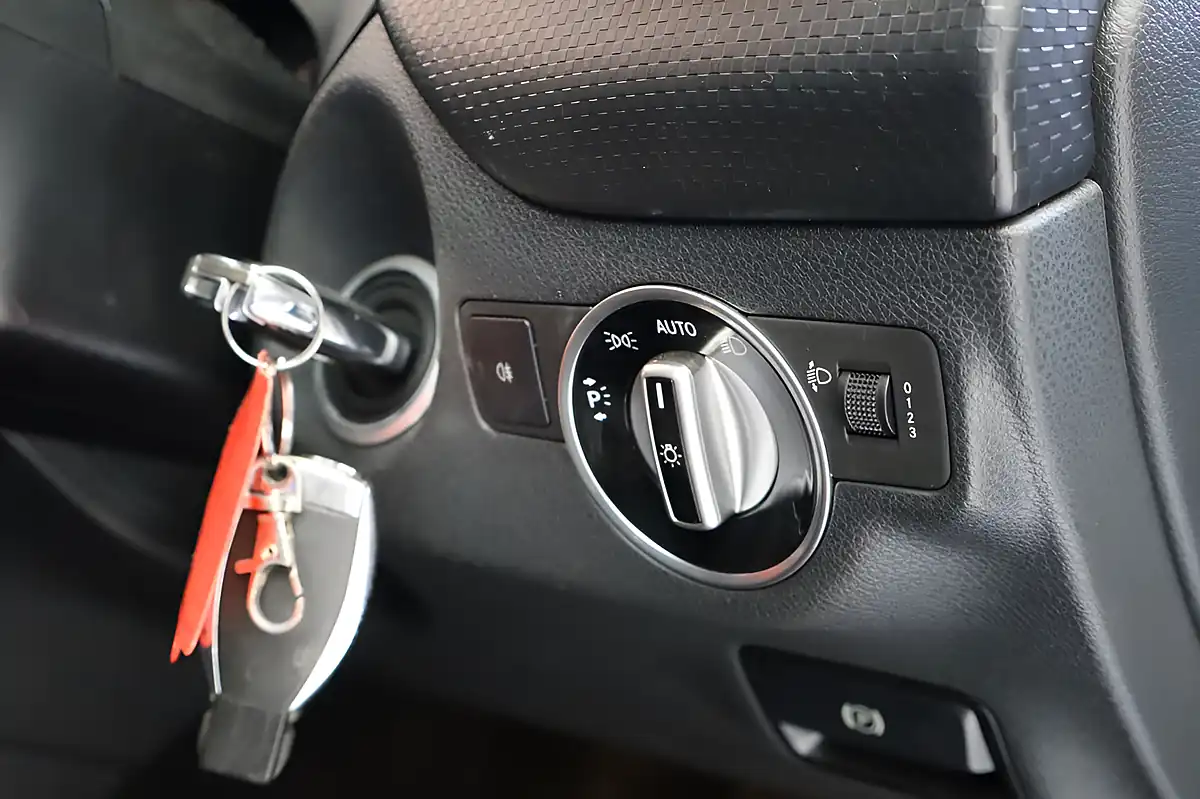 Used 2015 Mercedes-Benz a Class Sport Blue - Interior and Exterior details 12