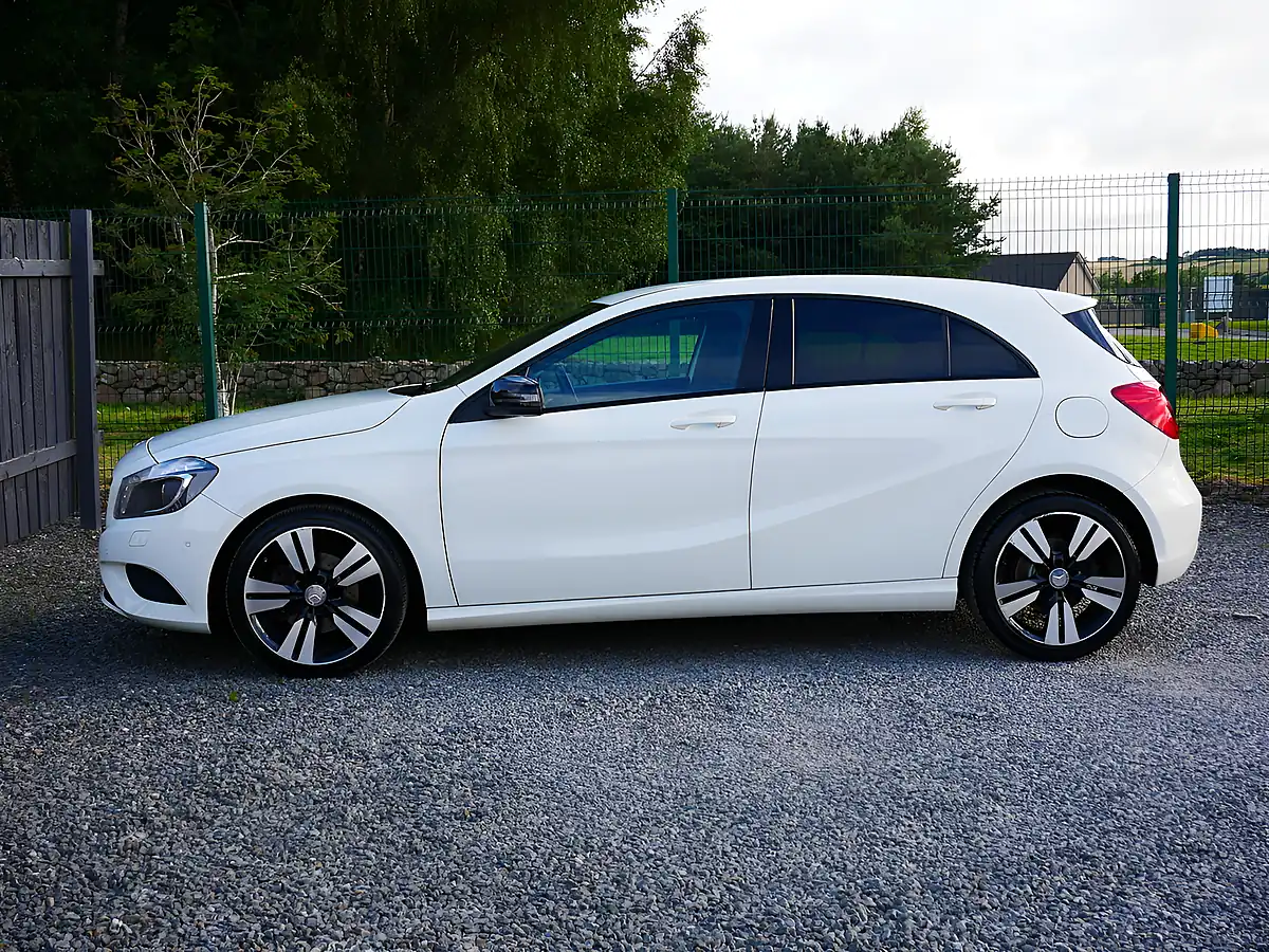 Used 2015 Mercedes-Benz a Class Sport Cirrus White - Interior and Exterior details 6