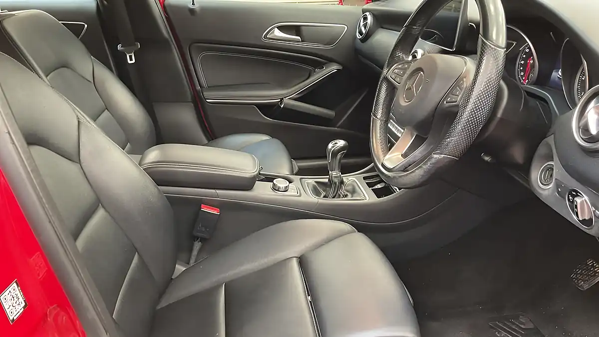 Used 2015 Mercedes-Benz a-Class Sport (executive) Red - Interior and Exterior details 17