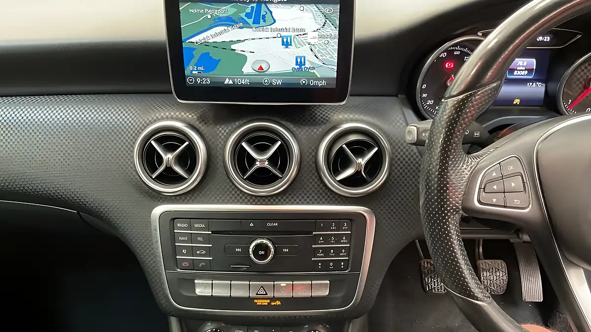 Used 2015 Mercedes-Benz a-Class Sport (executive) Red - Interior and Exterior details 19