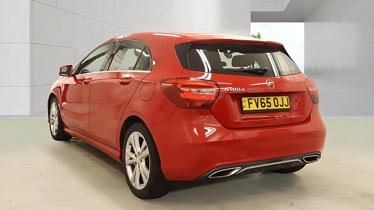Used 2015 Mercedes-Benz a-Class Sport (executive) Red - Interior and Exterior details 9