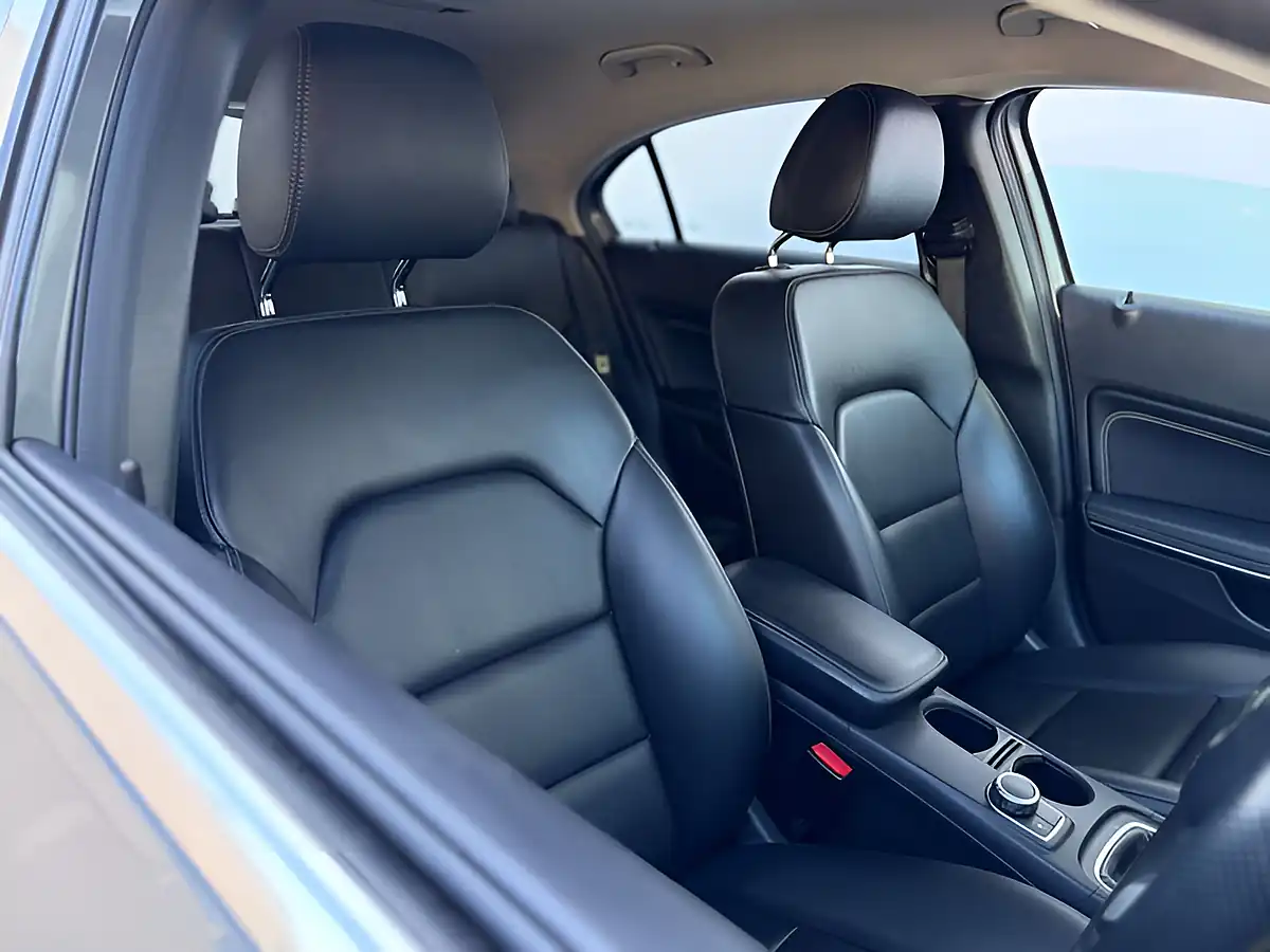 Used 2015 Mercedes-Benz a Class Sport Mountain Grey - Interior and Exterior details 10