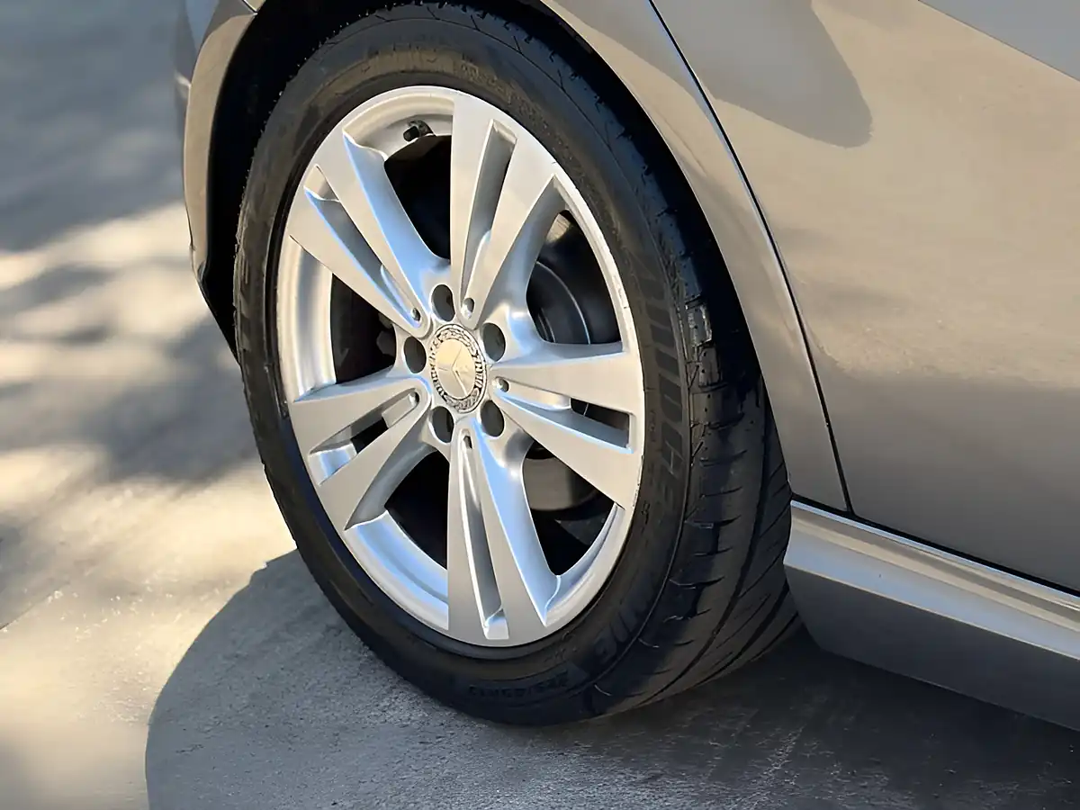 Used 2015 Mercedes-Benz a Class Sport Mountain Grey - Interior and Exterior details 6