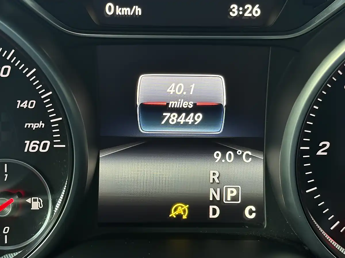 Used 2015 Mercedes-Benz a Class Sport Purple - Interior and Exterior details 17