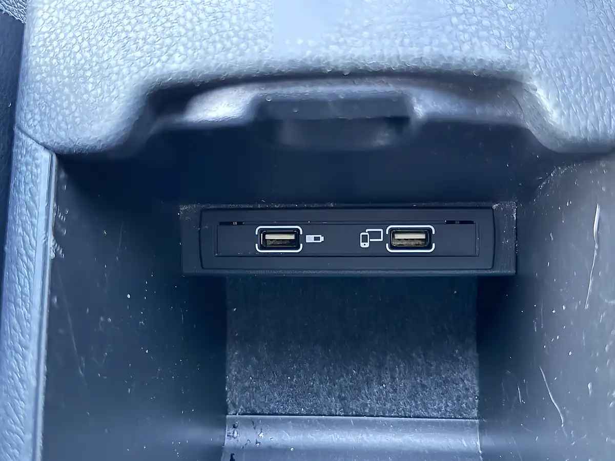 Used 2015 Mercedes-Benz a Class Sport Purple - Interior and Exterior details 20