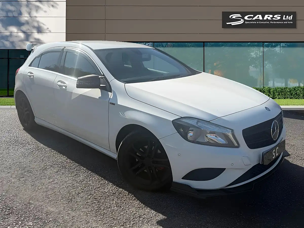 Used 2015 Mercedes-Benz a-Class Sport White - Front View