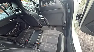 Used 2015 Mercedes-Benz A180 Premium Polar White - Interior and Exterior details 10