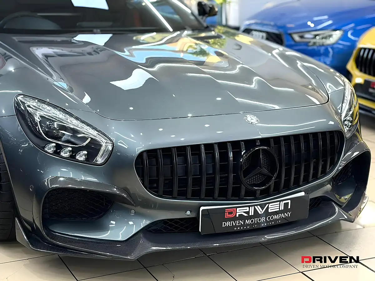 Used 2015 Mercedes-Benz AMG GT S Selenite Grey - Interior and Exterior details 5