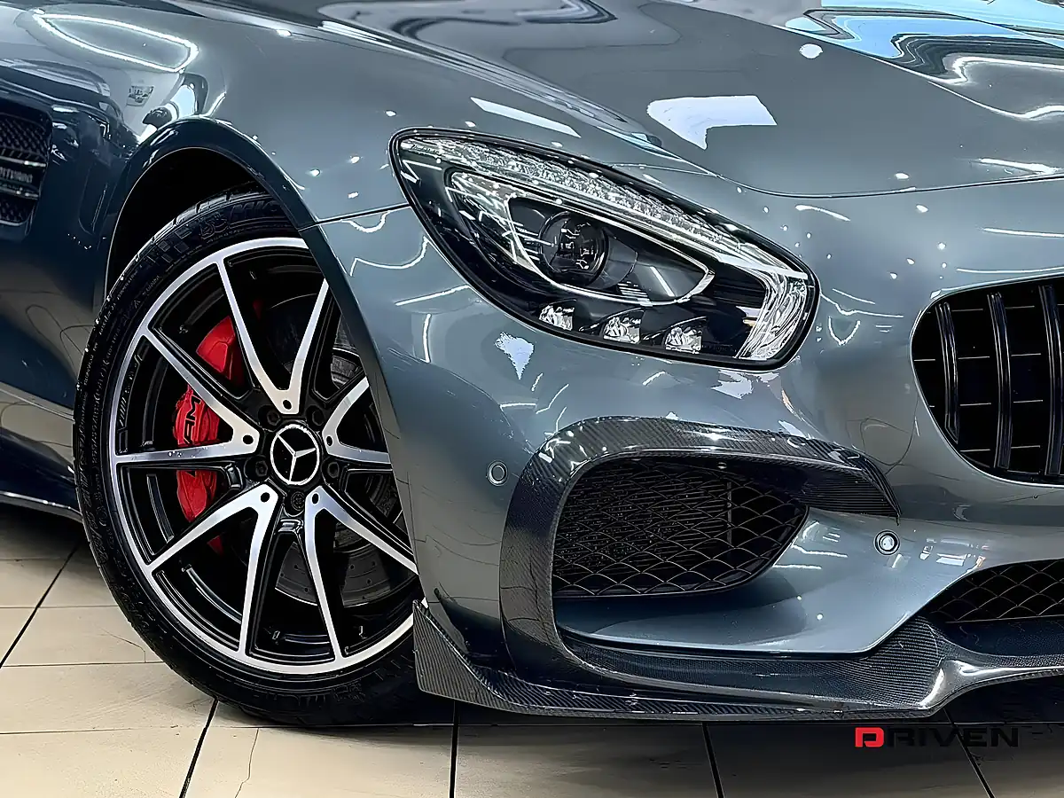 Used 2015 Mercedes-Benz AMG GT S Selenite Grey - Interior and Exterior details 9