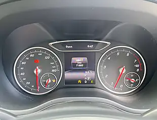 Used 2015 Mercedes-Benz B Class Se Executive Cirrus White - Interior and Exterior details 12