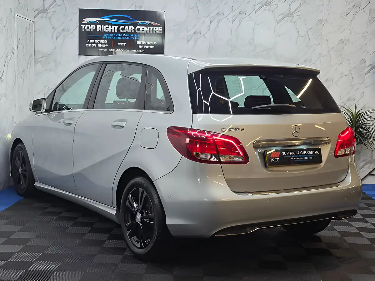 Used 2015 Mercedes-Benz B Class Se (executive) Silver - Interior and Exterior details 6