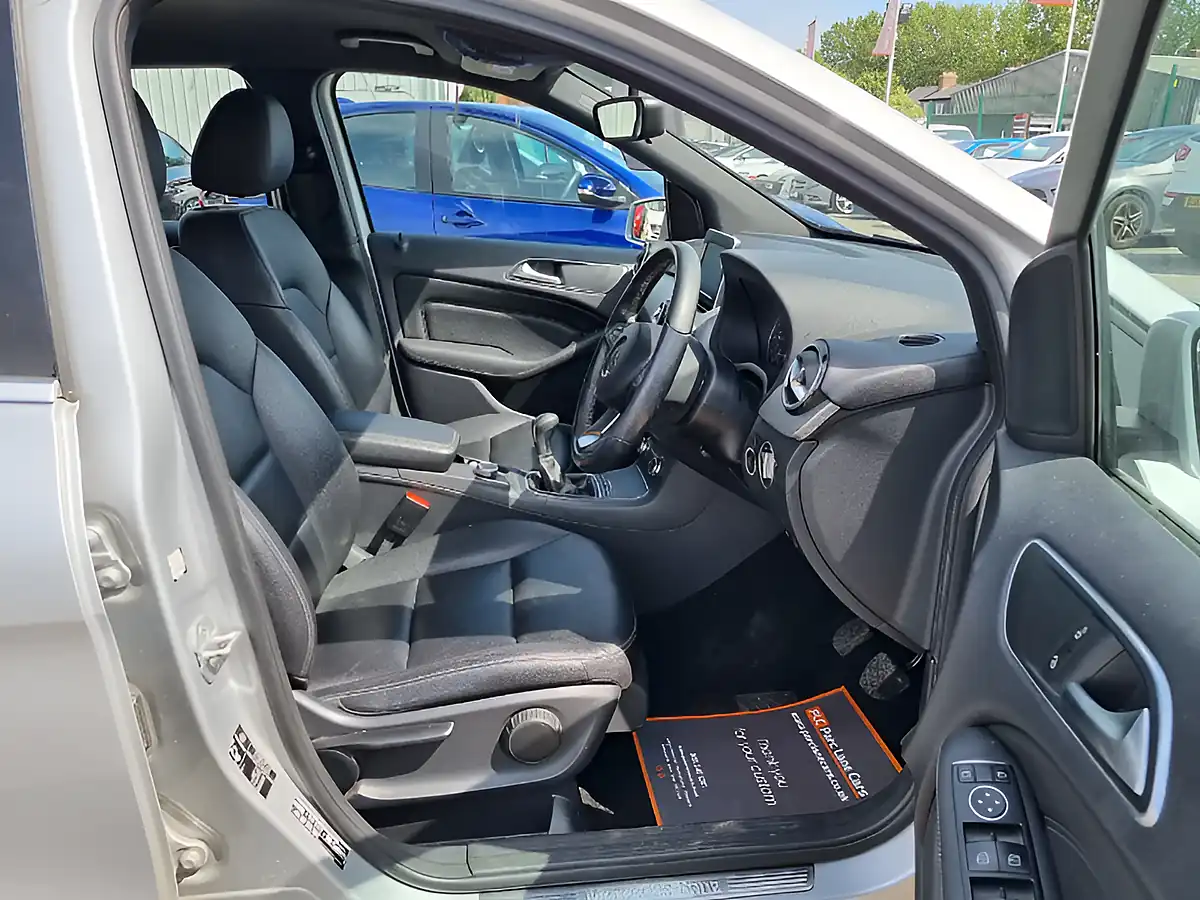 Used 2015 Mercedes-Benz B Class Sport Polar Silver - Interior and Exterior details 7