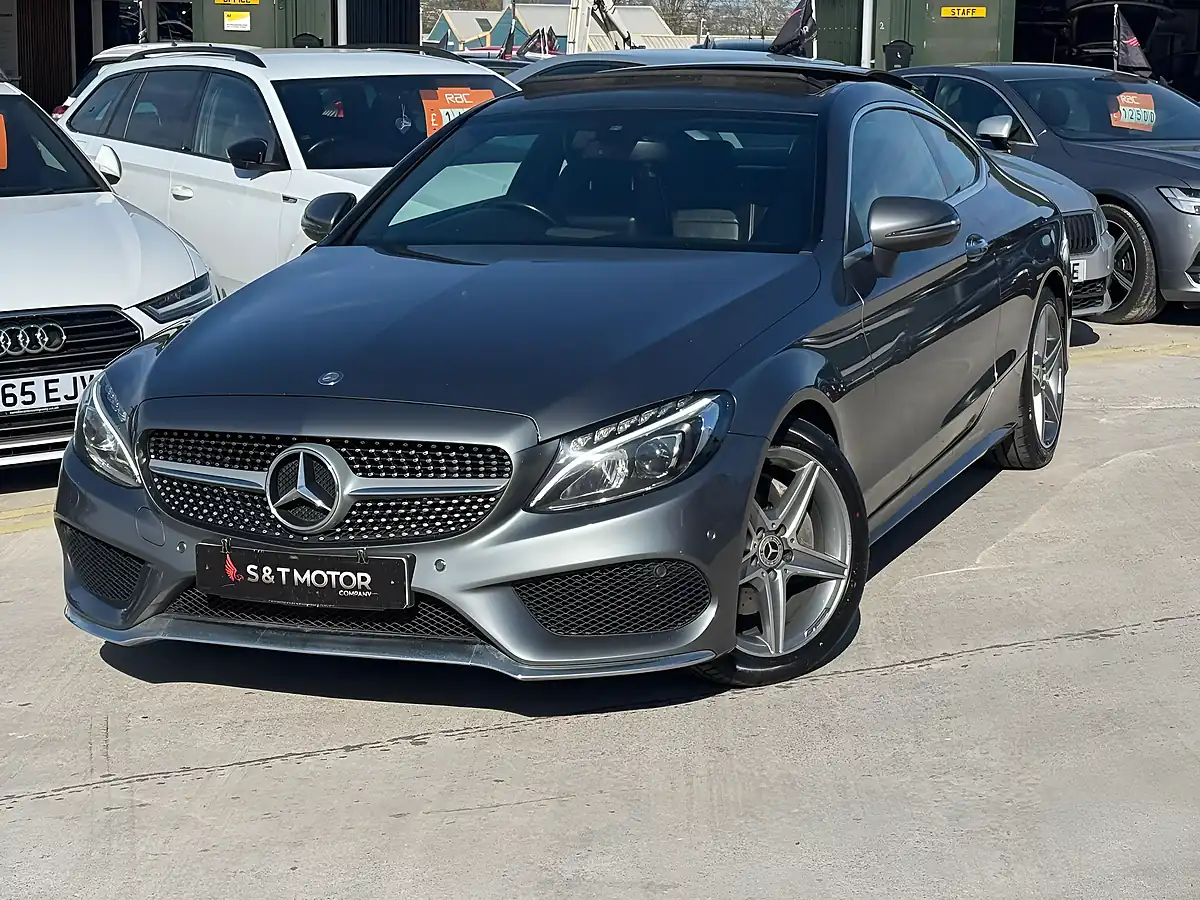 Used 2015 Mercedes-Benz C Class AMG Line (premium) Grey - Interior and Exterior details 6