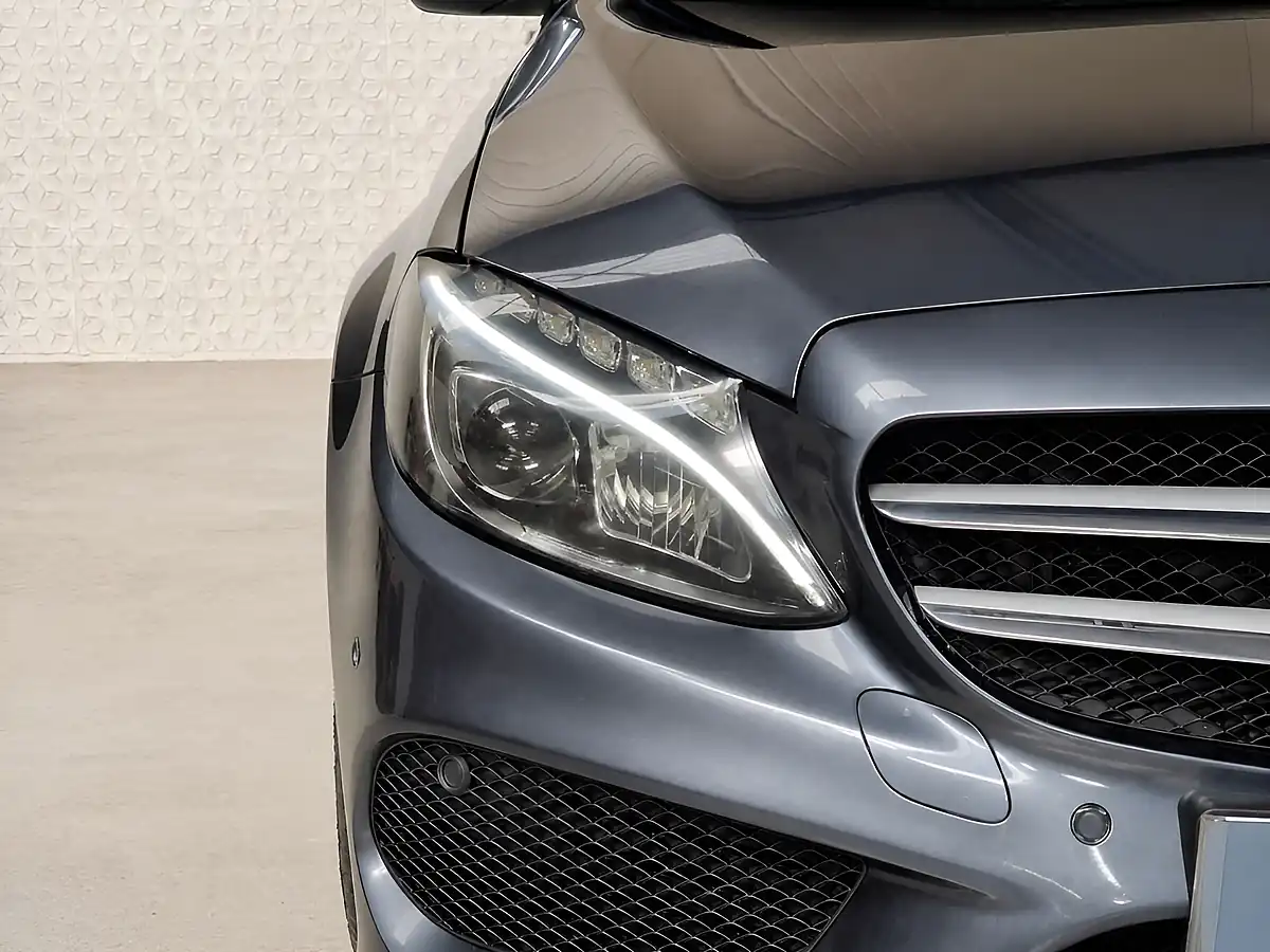 Used 2015 Mercedes-Benz C Class AMG Line Tenorite Grey - Interior and Exterior details 7