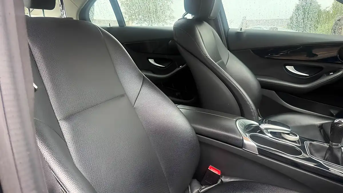 Used 2015 Mercedes-Benz C Class Se Black - Interior and Exterior details 15