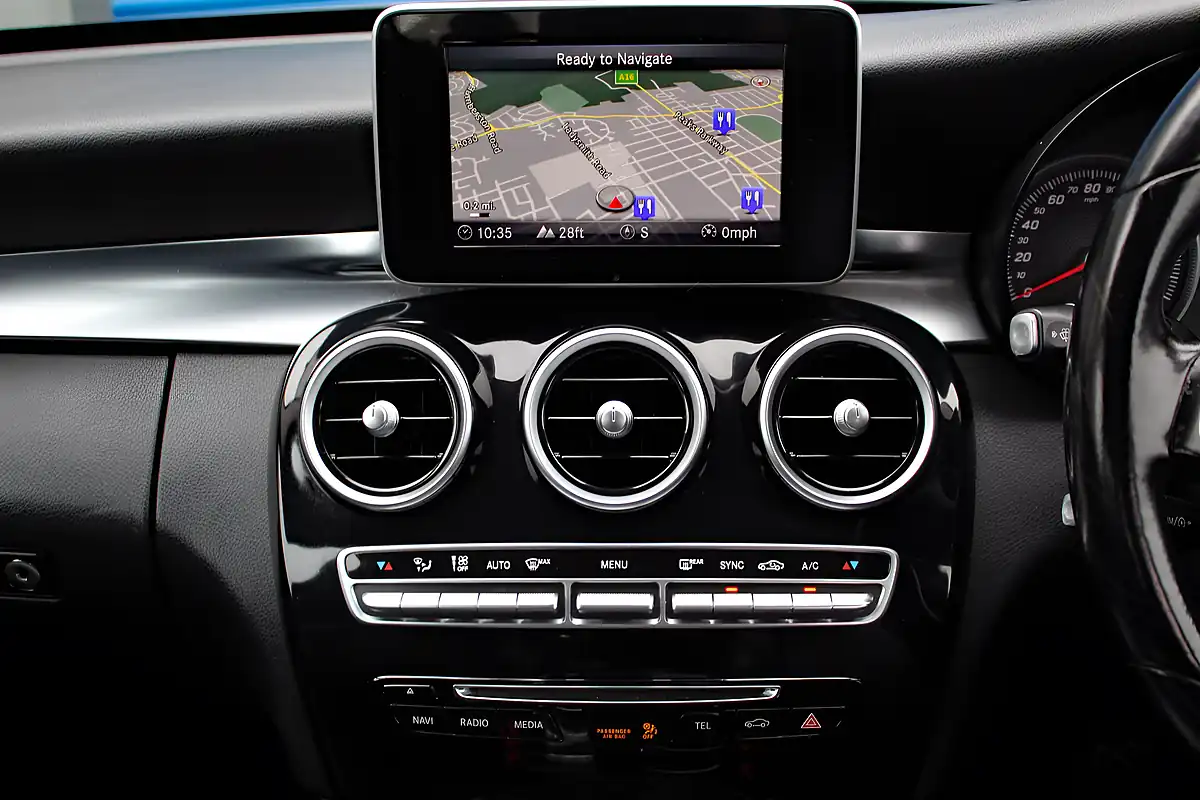 Used 2015 Mercedes-Benz C Class Se Black - Interior and Exterior details 18