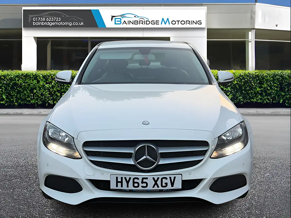 Used 2015 Mercedes-Benz C Class Se Executive White - Interior and Exterior details 8