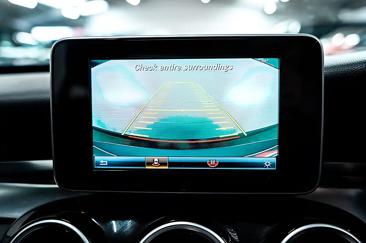 Used 2015 Mercedes-Benz C Class Se Grey - Interior and Exterior details 10