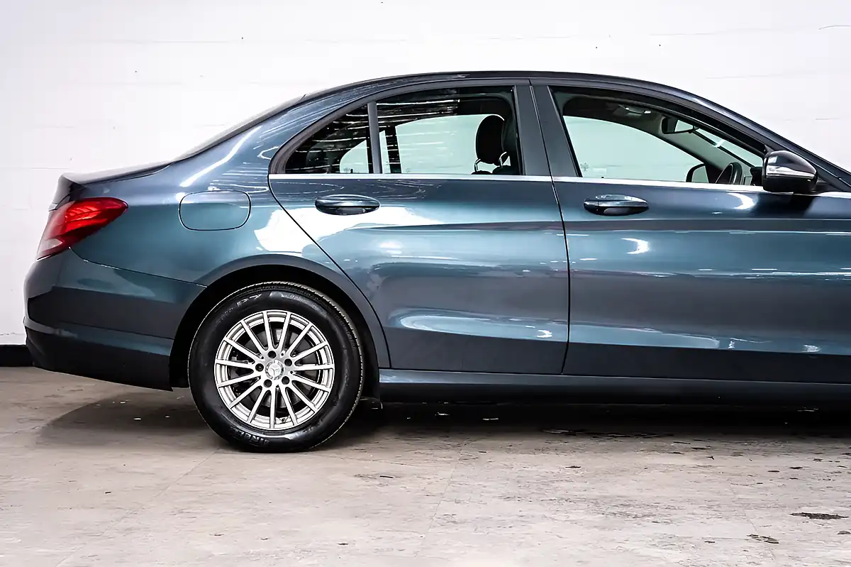 Used 2015 Mercedes-Benz C Class Se Grey - Interior and Exterior details 12