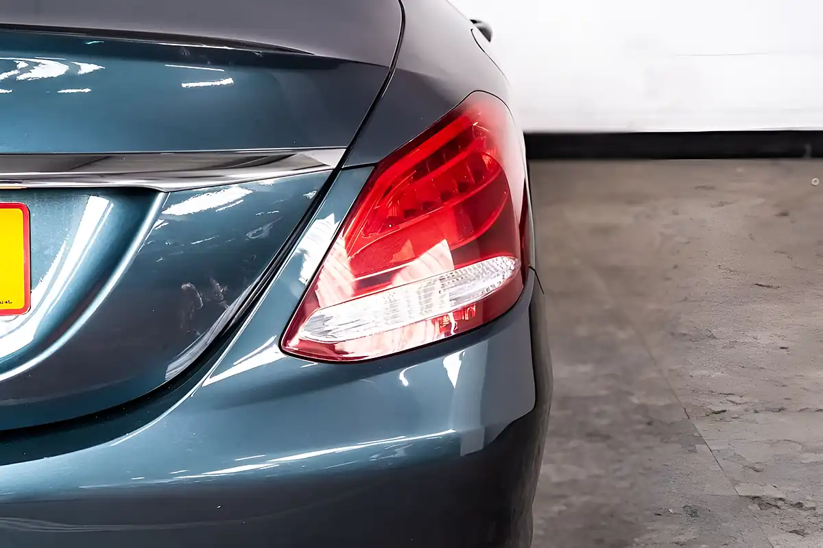 Used 2015 Mercedes-Benz C Class Se Grey - Interior and Exterior details 15