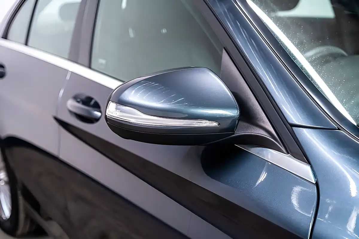 Used 2015 Mercedes-Benz C Class Se Grey - Interior and Exterior details 16