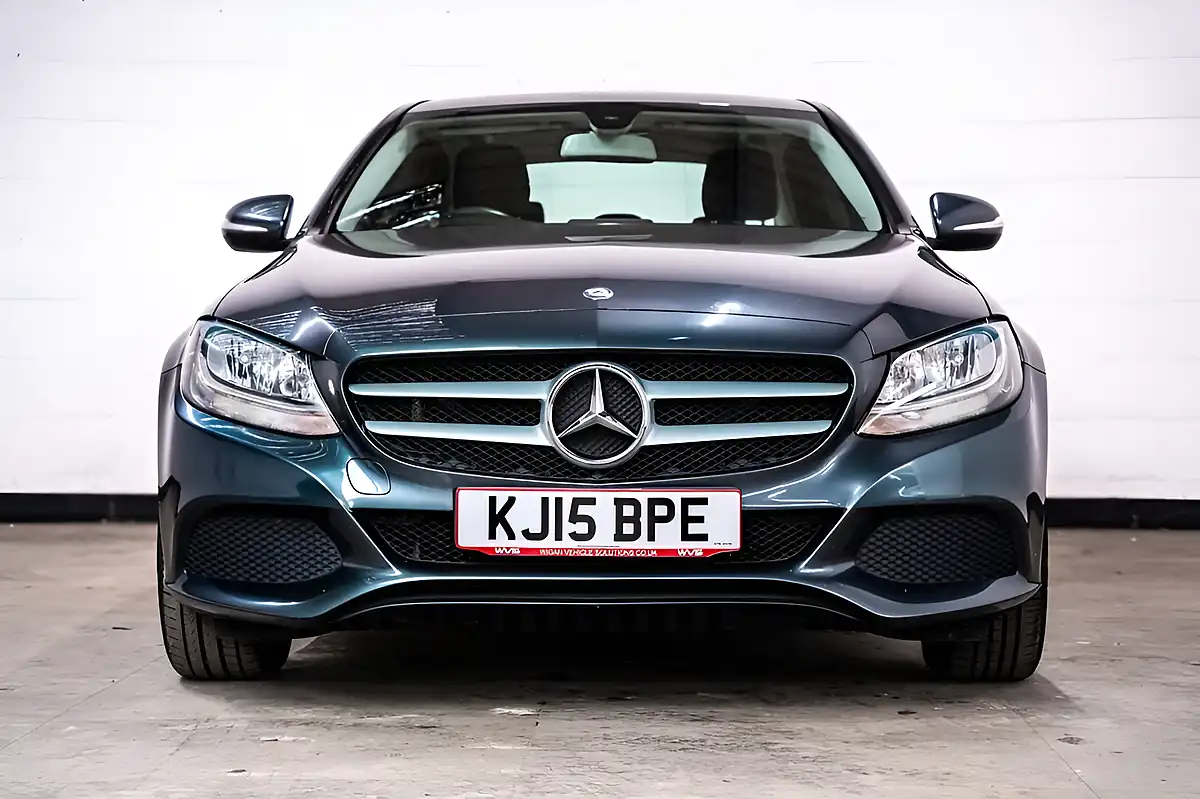Used 2015 Mercedes-Benz C Class Se Grey - Interior and Exterior details 2